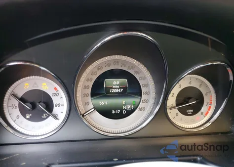 2015 Mercedes-Benz Glk 350 z USA, uszkodzony, nr VIN WDCGG5HB2FG394382